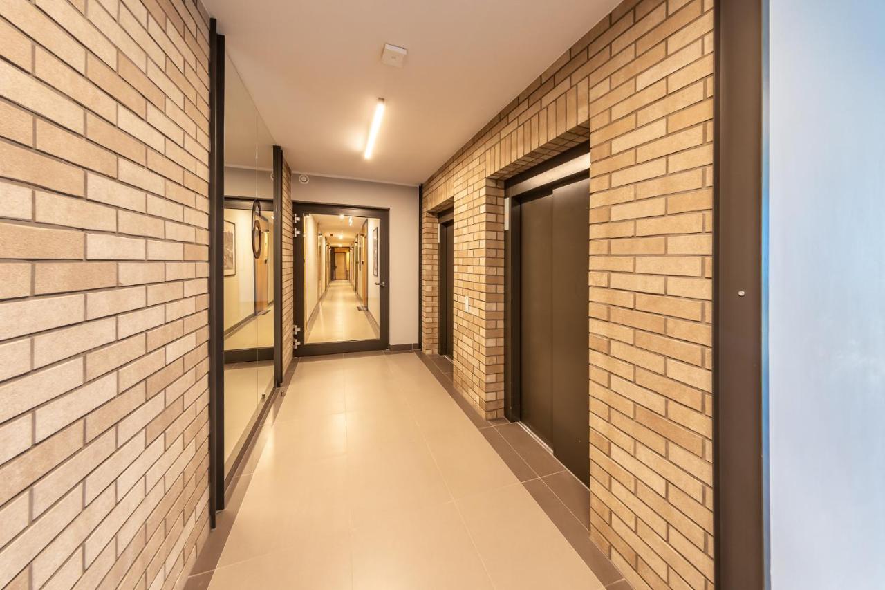 Apartamenty W Gdansku - Zajezdnia Wrzeszcz, Grudziadzka 4B Eksteriør bilde