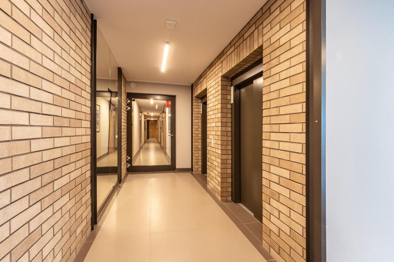 Apartamenty W Gdansku - Zajezdnia Wrzeszcz, Grudziadzka 4B Eksteriør bilde